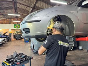 mecanica-foz-do-iguacu-mecanico-em-foz-turbo-oficina-revisao-carros-funilaria-chapeacao-lanternagem (12)